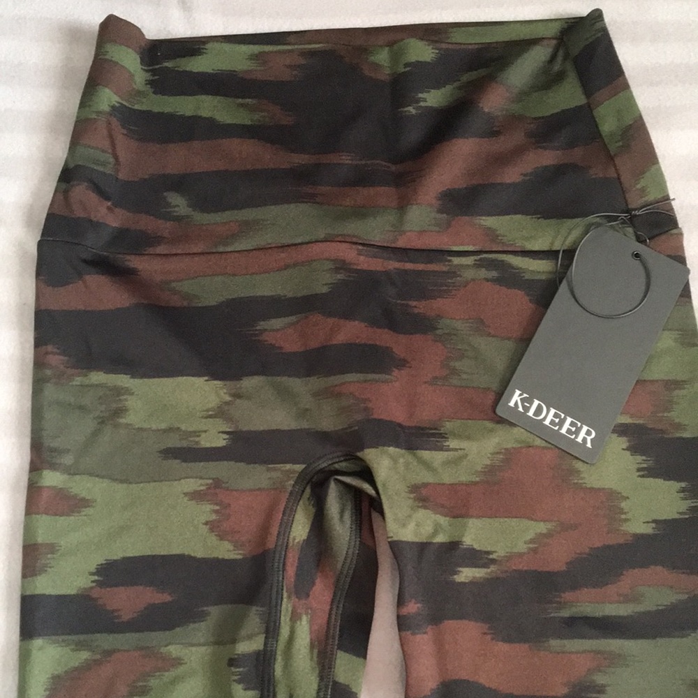 K-DEER - Athletic Leggings